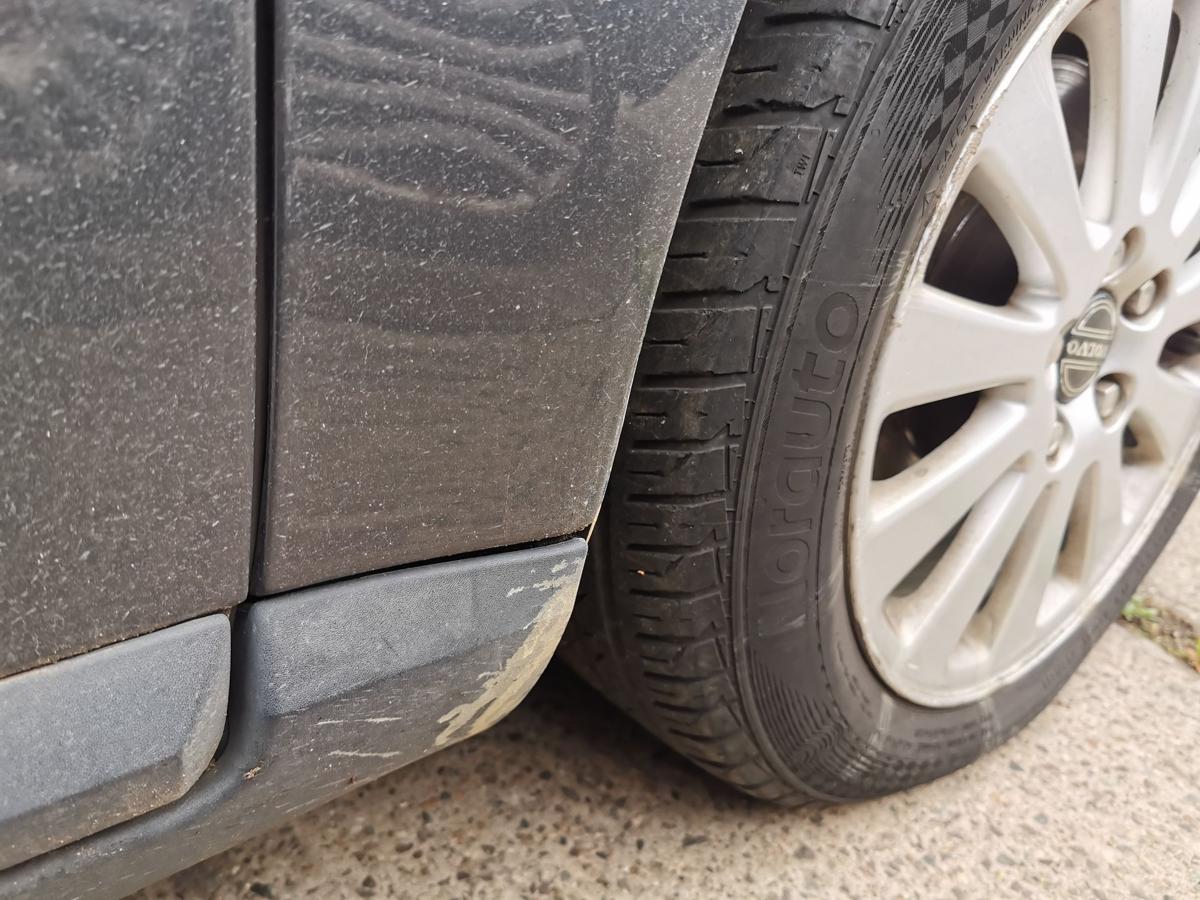 Volvo V50 M Kotflügel Fender Seitenwand vorn rechts 45500 Titanium Grey pear -07