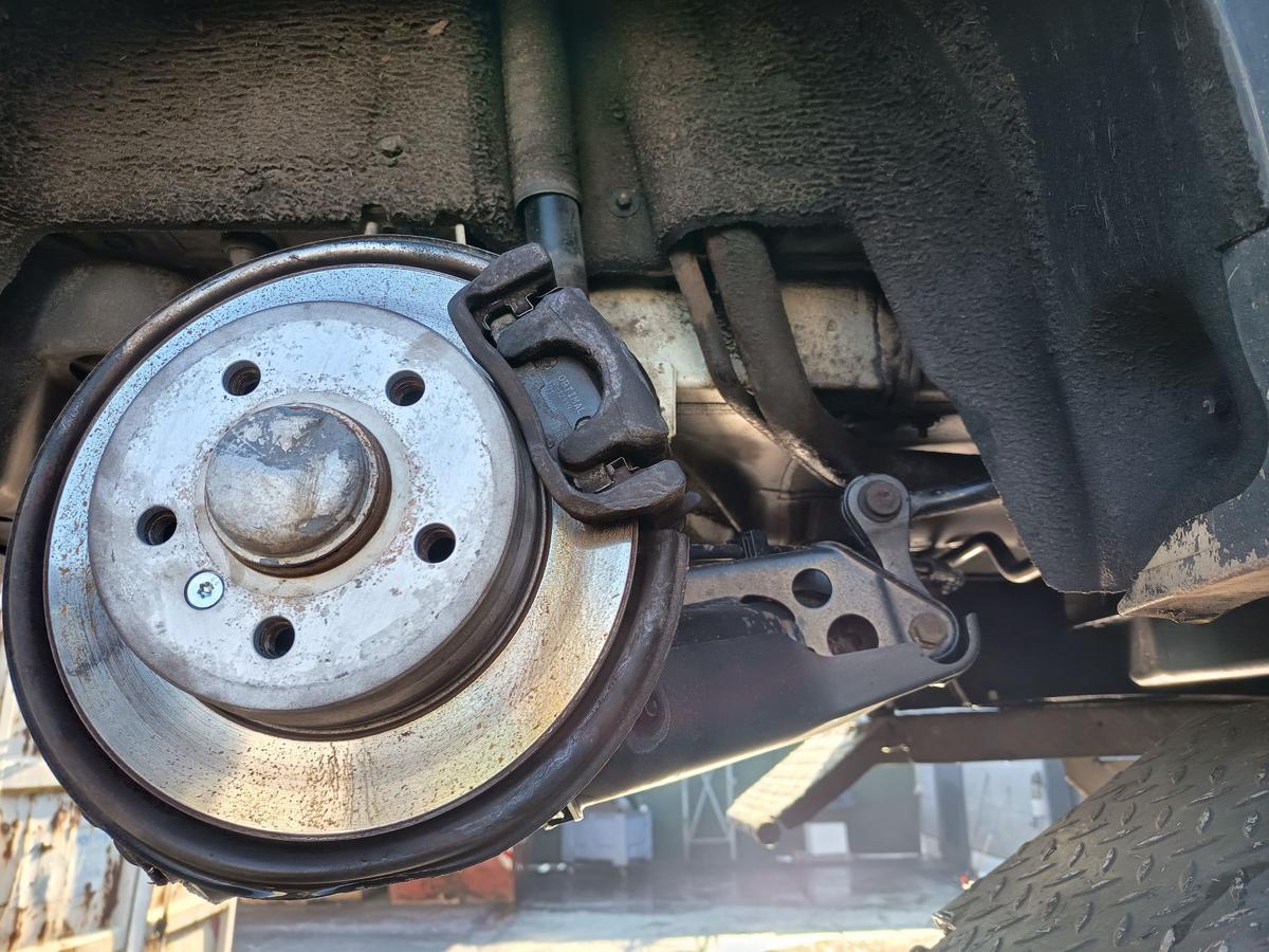 Mercedes W245 Mopf original Hinterachse scheibengebremst f&uuml;r 2,0l 80kW D Bj 2011