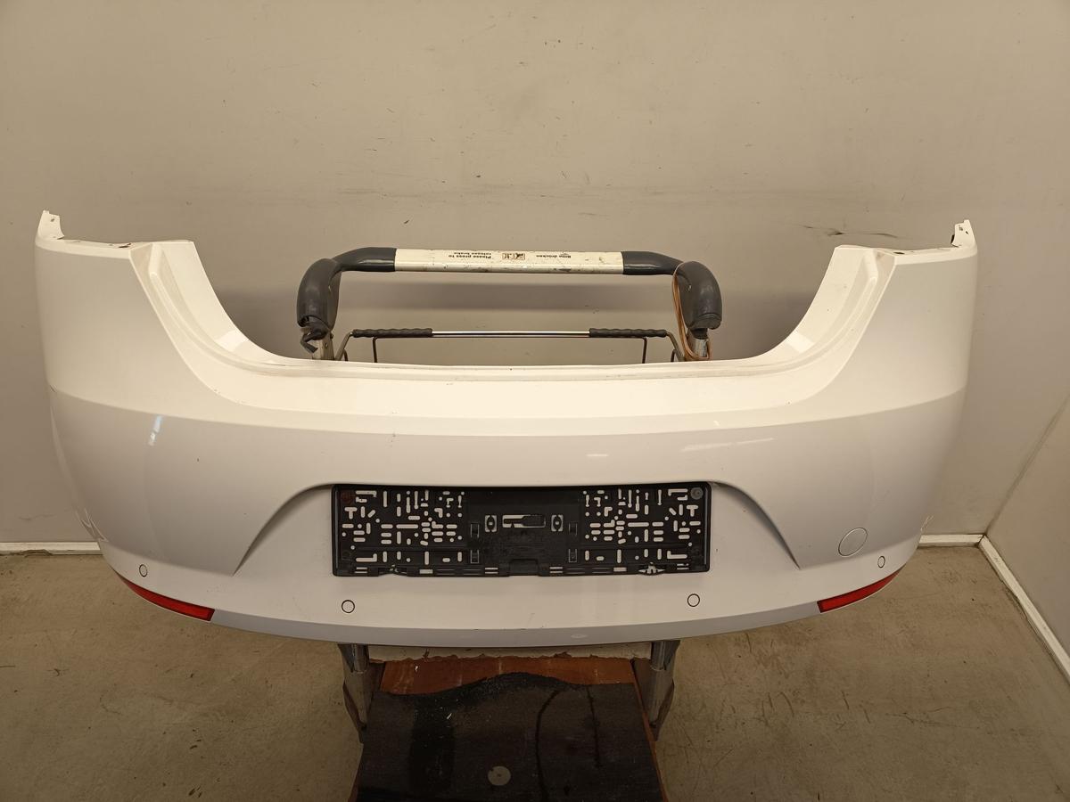 Seat Leon 1P orig Sto&szlig;stange hinten Sto&szlig;f&auml;nger LB9A Wei&szlig; Bj 2007