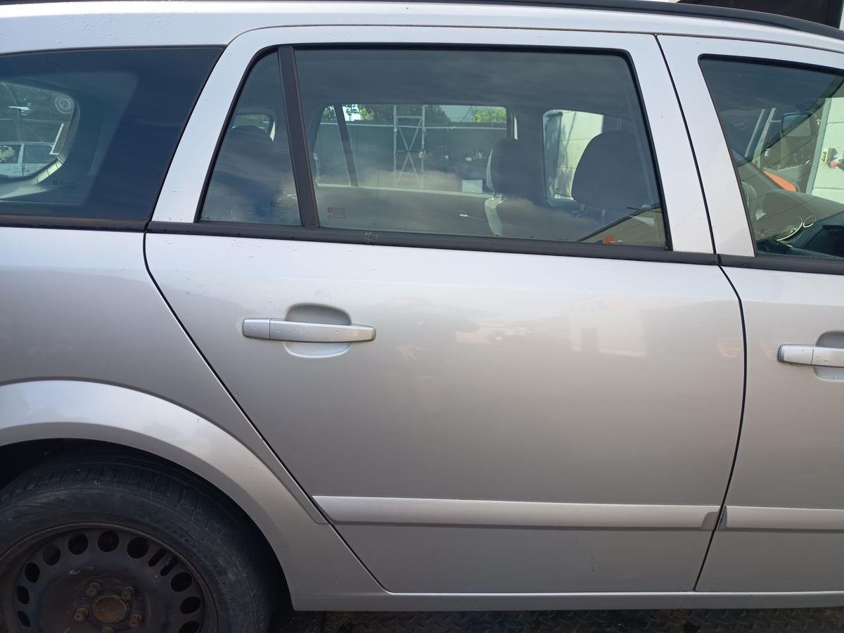 Opel Astra Kombi original T&uuml;r Roht&uuml;r hinten rechts Z157 Starsilber III Bj 2006