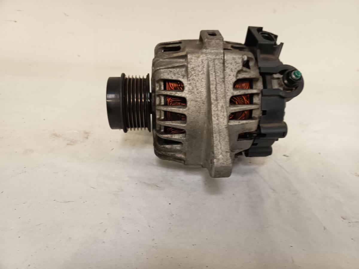 Hyundai I40 VF original Lichtmaschine Generator Valeo 2,0L 130KW Benzin Bj 2012