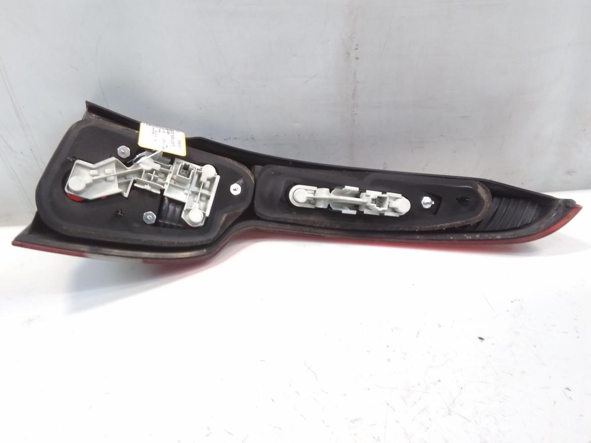 Volvo V50 original R&uuml;ckleuchte Heckleuchte links Bj.2005