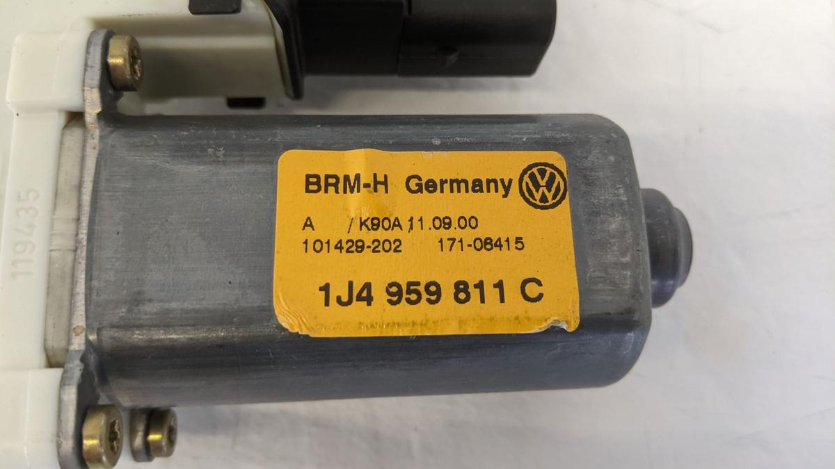 Fensterhebermotor Motor Fensterheber hinten links OE mit Steuerteil VW Golf IV 4