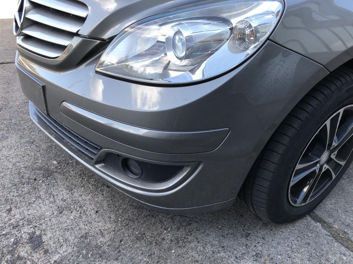 Mercedes B Klasse W245 Stoßfänger vorn Frontschürze mit Nebel 748 Kometgrau