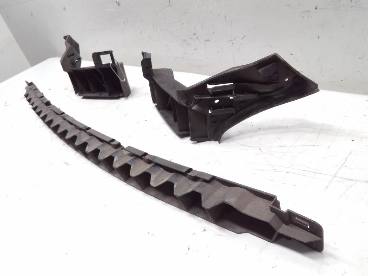 VW Polo 9N3 original Satz Halter F&uuml;hrungen Sto&szlig;f&auml;nger hinten BJ2005