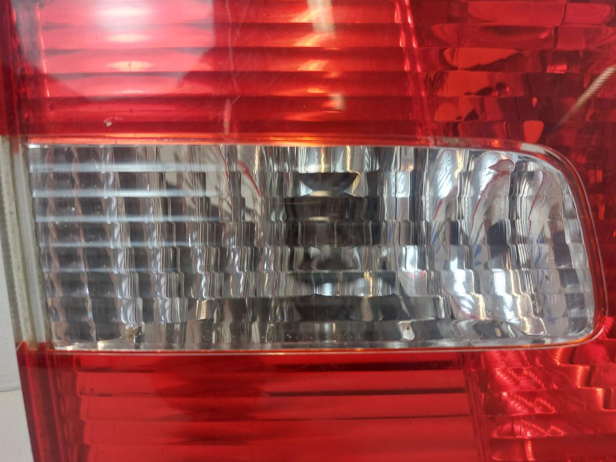 VW Polo 9N2 Stufenheck R&uuml;ckleuchte innen links Heckklappenteil Limo R&uuml;cklicht