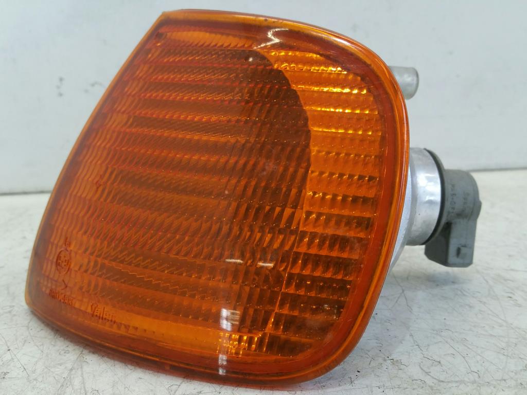 VW Caddy 9K Bj.03 Blinker Blinkleuchte links orange 6K5953049B