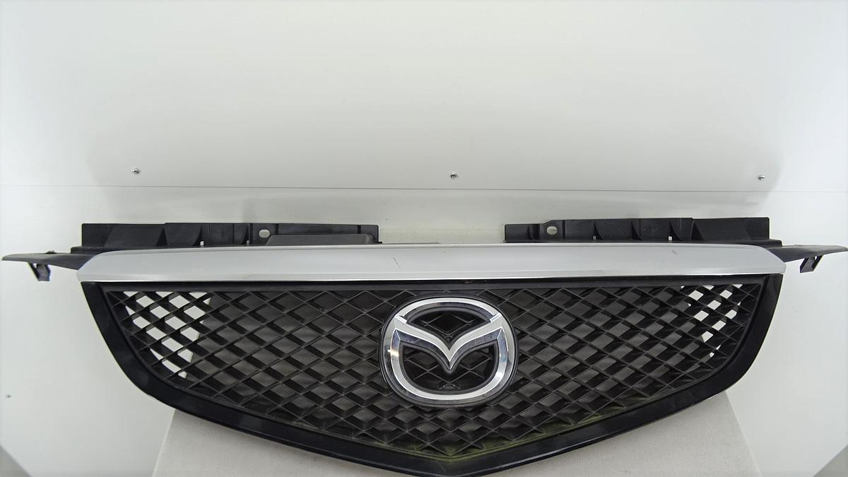 Mazda MPV Bj2003 Kühlergrill Modell 2002 bis 2003