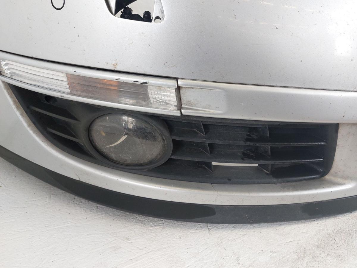 VW Passat 3C B6 Sto&szlig;f&auml;nger vorn Nebel SRA PDC LA7W Reflexsilber Bilder beachten