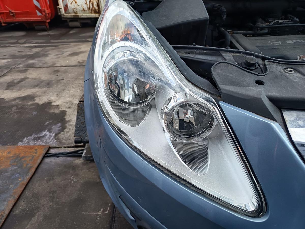 Opel Corsa D original Scheinwerfer rechts Halogen Haupt Licht Front Bj 2007