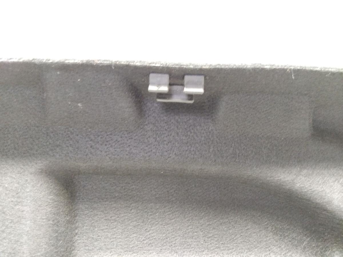 Skoda Yeti 5L original Hutablage Kofferraumabdeckung schwarz BJ2010