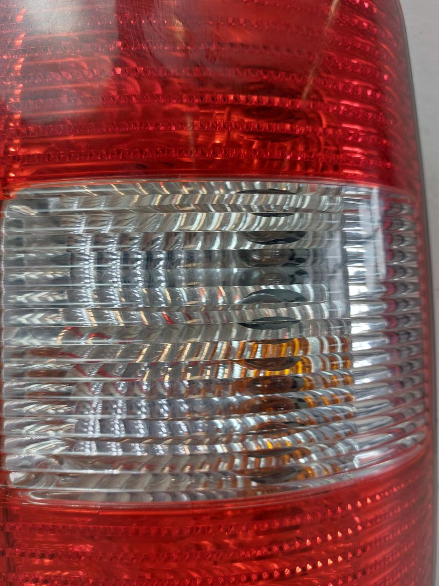 VW Caddy 2K R&uuml;ckleuchte rechts R&uuml;cklicht Heckleuchte Fahrzeuge mit Heckklappe
