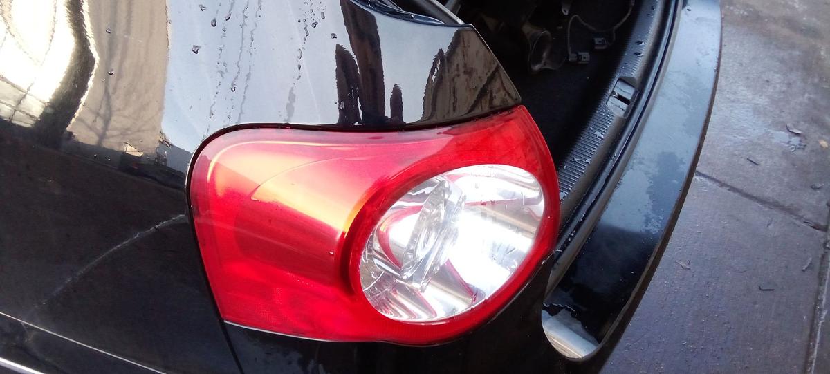 VW Passat 3C Variant Rückleuchte Heckleuchte außen links LED Bj 2006