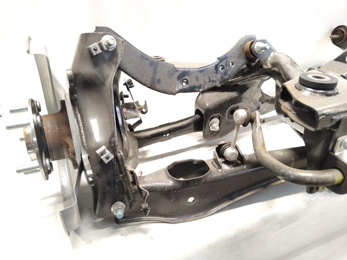 Mitsubishi Eclipse Cross original Achse Hinterachse Achsschenkel hinten