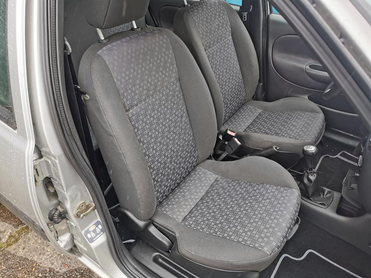 Ford Fiesta JBS Beifahrersitz Sitz Autositz vorn rechts Stoff 5 Türer