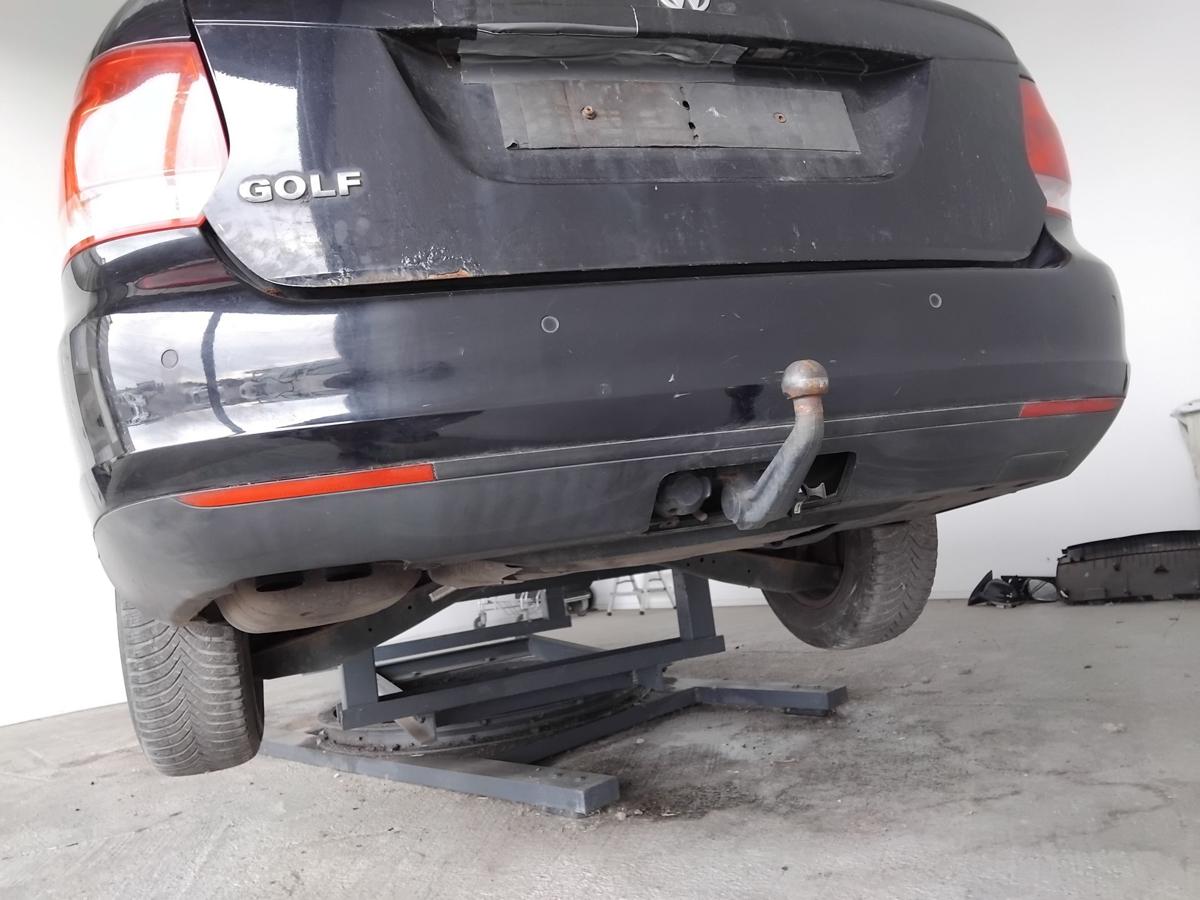 VW Golf 5 Variant original Sto&szlig;f&auml;nger Sto&szlig;stange hinten mit PDC BJ2007 LC9X Deep Black