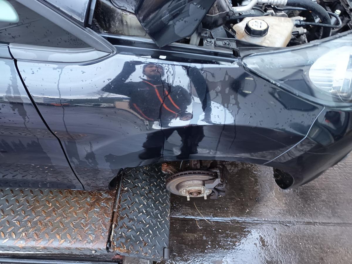 Ford Fiesta VII original Kotfl&uuml;gel rechts Seitenteil Pantherschwarz Bj 2012