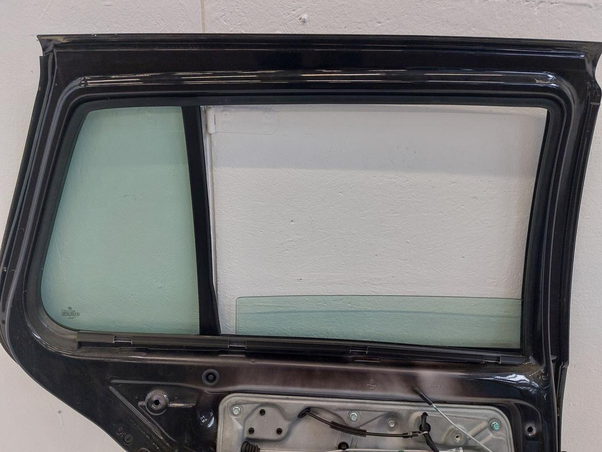 VW Golf 4 IV 1J Tür hinten links nur für 5 türer Fondtür LC9Z Black Magic Pearl