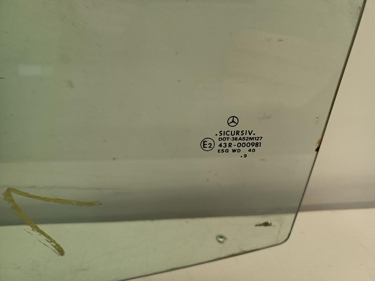 Mercedes Vito 638 original T&uuml;rscheibe vorne links Baujahr 1999