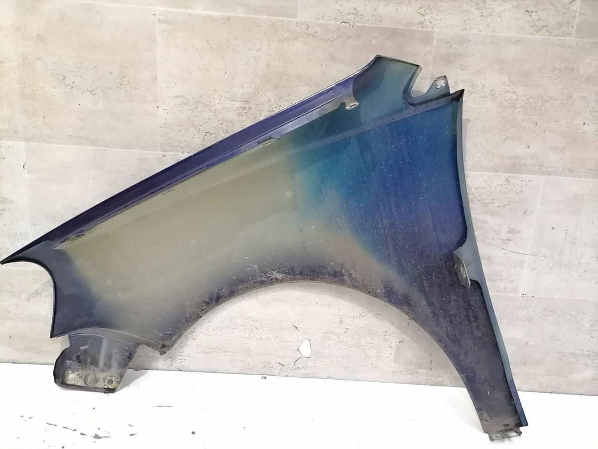 VW Polo 9N3 original Kotflügel vorn rechts LD5Q Shadowblue Bj.2006