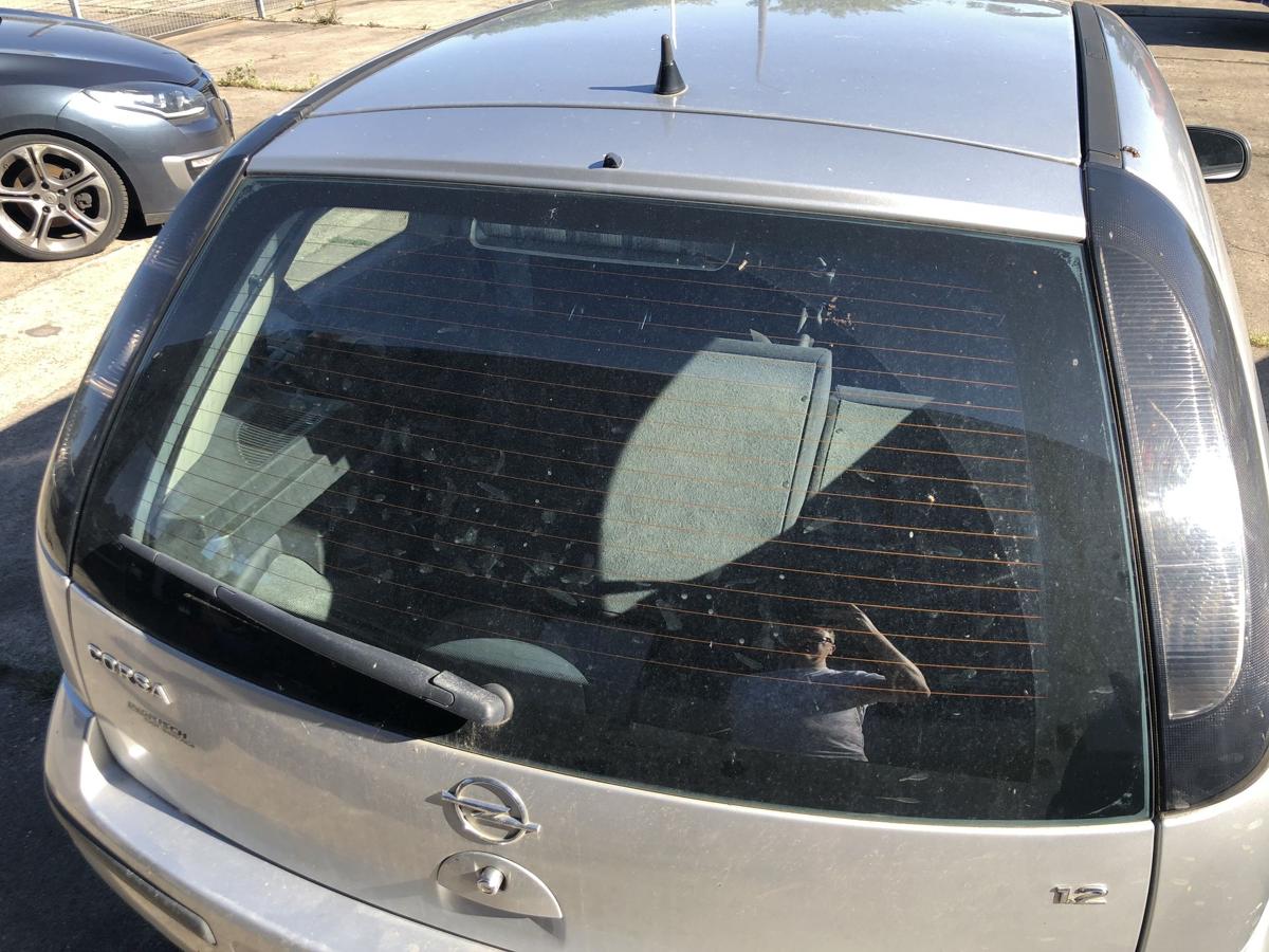 Opel Corsa C ab03 Heckklappe mit Scheibe Kofferklappe Heckdeckel Z157 Starsilber