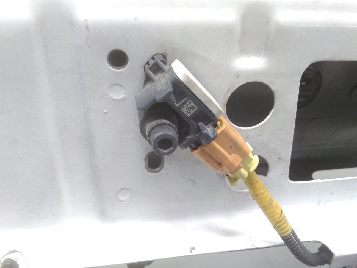 Opel Combo D original Schloßträger Frontmittelteil Frontmaske Bj.2014