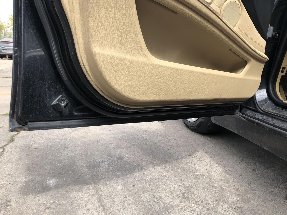 BMW 5er E60 LCI T&uuml;r vorn links Fahrert&uuml;r im Rohbau E61 475 Blacksaphire Met