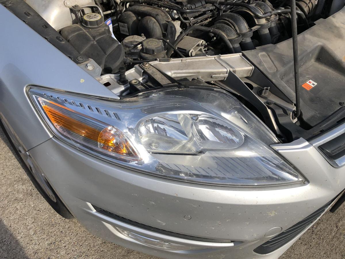 Ford Mondeo MK4 BA7 Turnier Scheinwerfer rechts Hauptscheinwerfer Halogen ab10