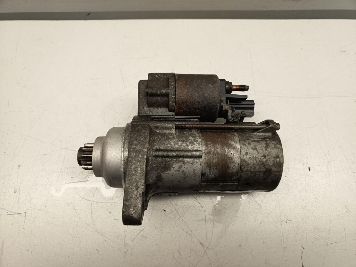 VW Transporter T5 original Anlasser Starter 02Z911023H Baujahr 2006