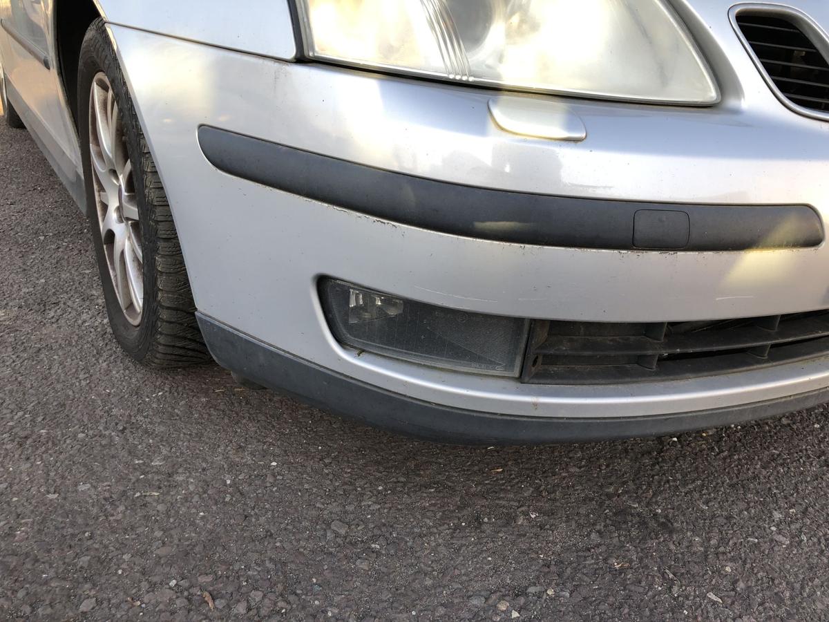 Saab 9-3 Typ YS3F Stossf&auml;nger vorne NSW Bumper Stosstange silber