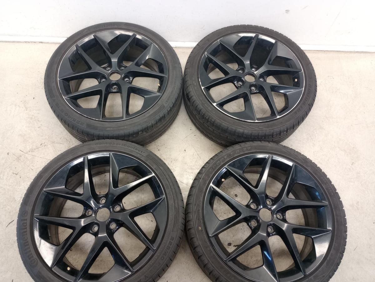 Seat Leon 5F orig Satz Alufelgen 7,5x18 ET 51 5F0601025F Bj 2017