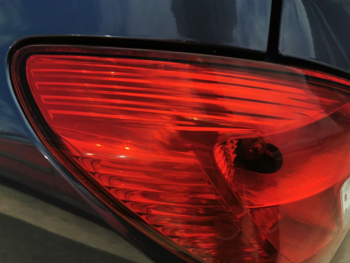 Opel Corsa D Rückleuchte Schlussleuchte Rücklicht Lampe hinten links 5 Türer