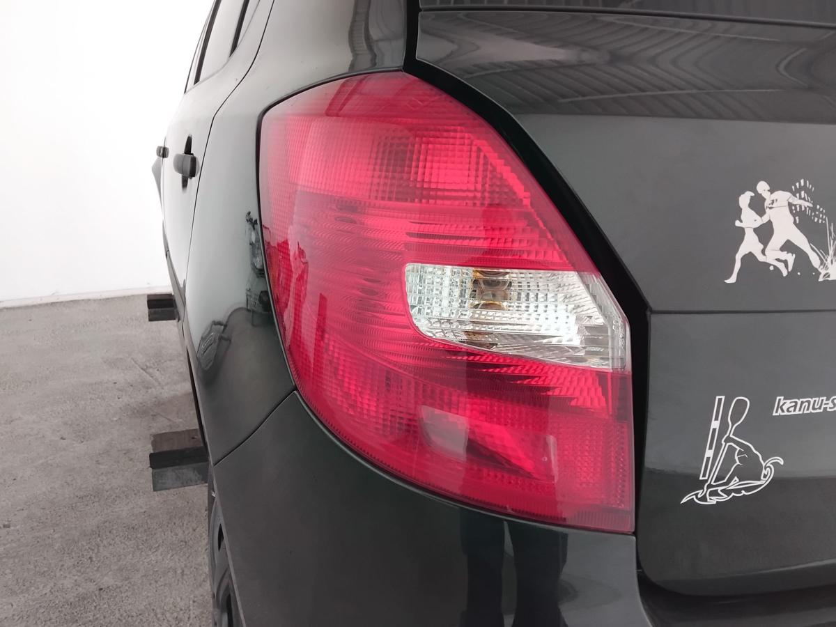 Skoda Fabia 2 5J original R&uuml;ckleuchte Heckleuchte links Kombi Flie&szlig;heck BJ2011