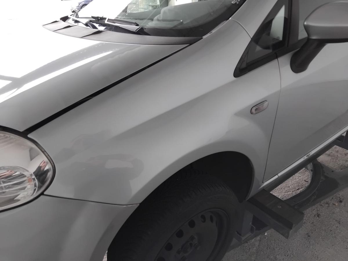 Fiat Grande Punto original Kotflügel vorn links BJ2009 589/A Grigio Argento Vivo Metallic