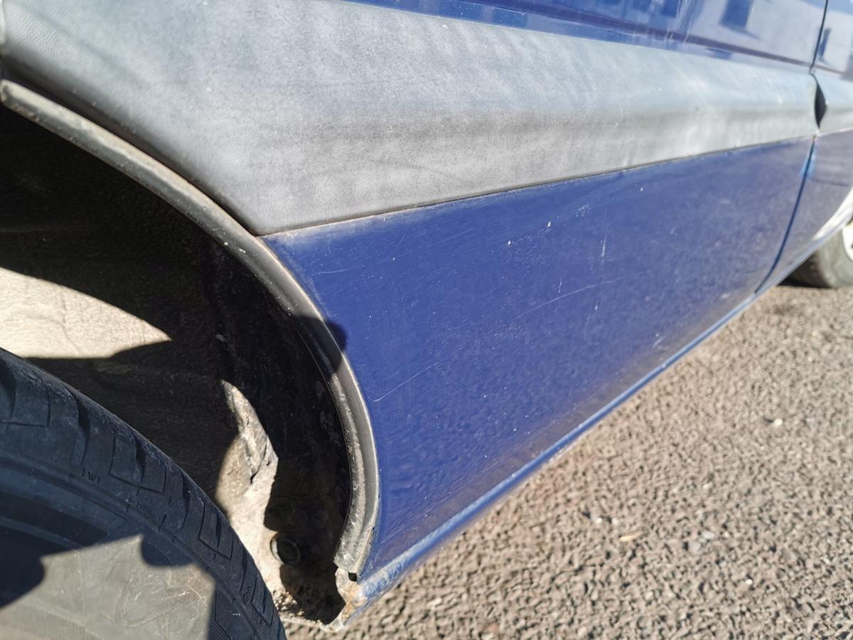 Opel Zafira A T&uuml;r Autot&uuml;r Rohbaut&uuml;r Fondt&uuml;r hinten rechts Z20Z Atlantikblau