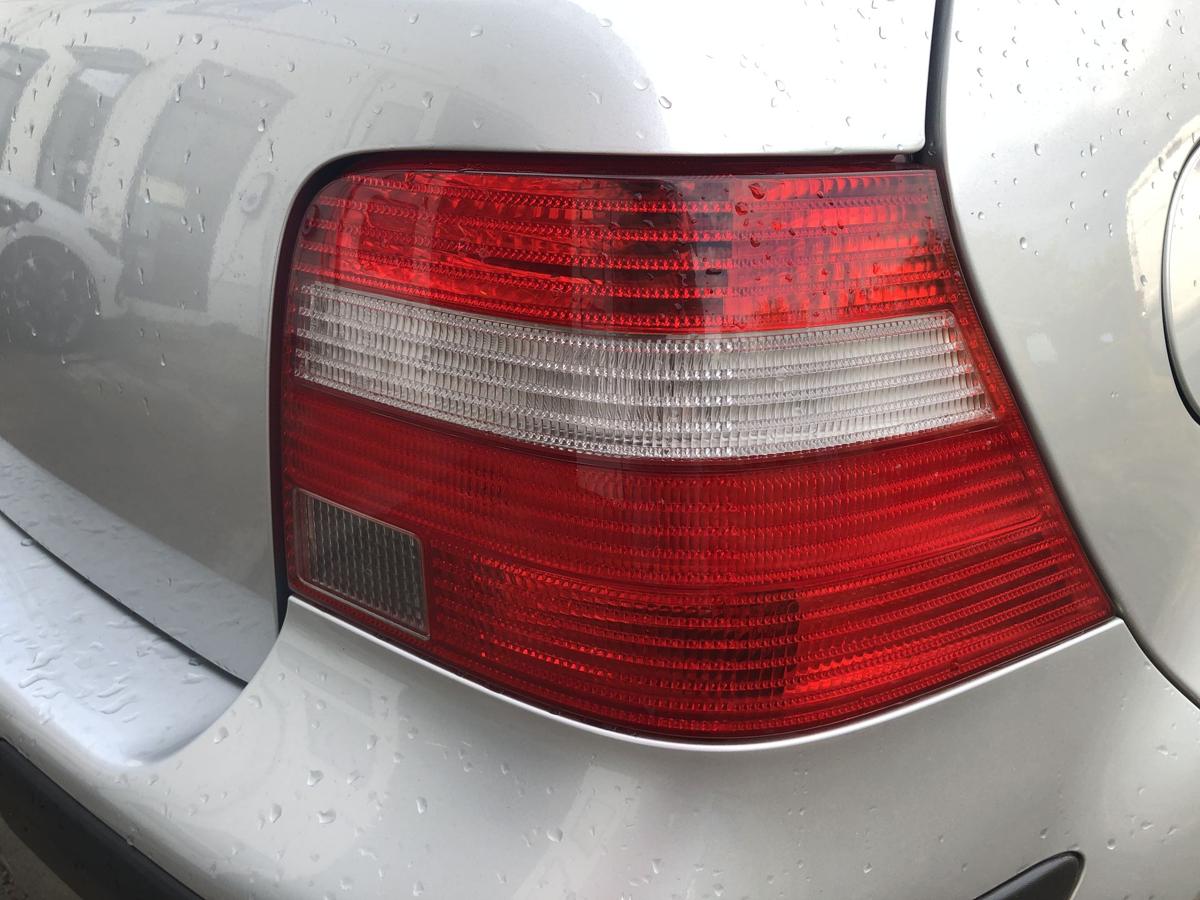 VW Golf 4 IV 1J R&uuml;ckleuchte rechts R&uuml;cklicht Heckleuchte 3/5-t&uuml;rer Pacific