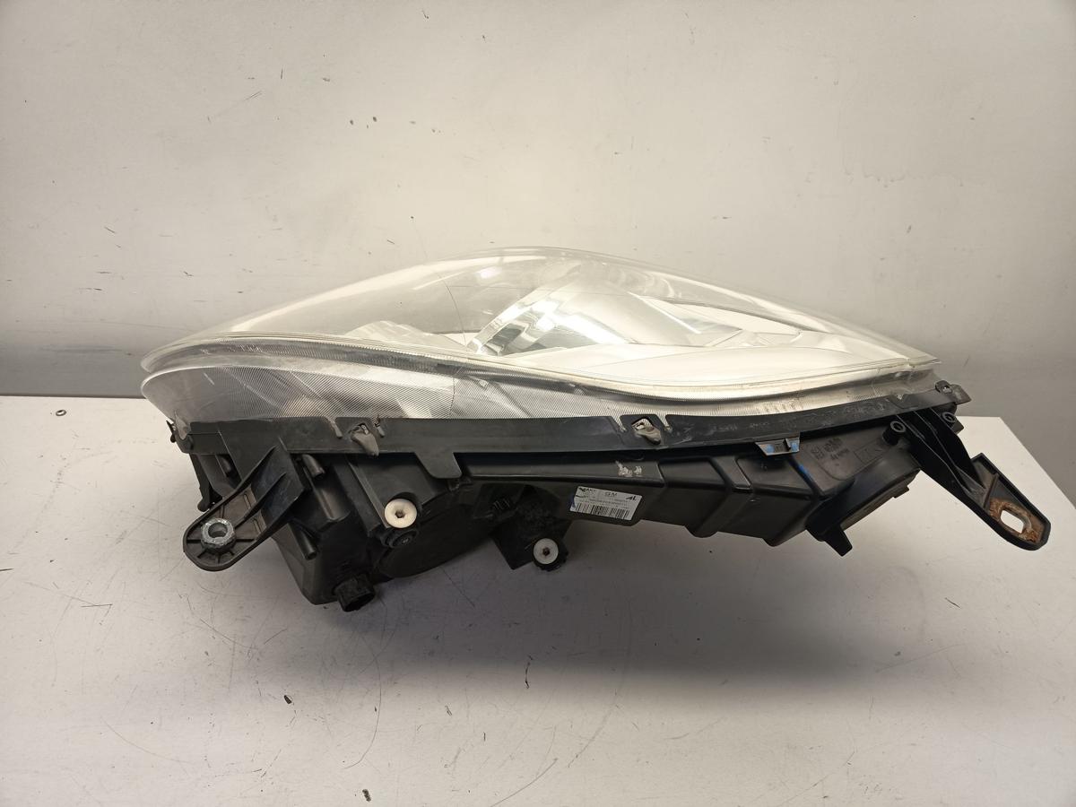 Opel Combo D original Scheinwerfer rechts Halogen Bj 2012