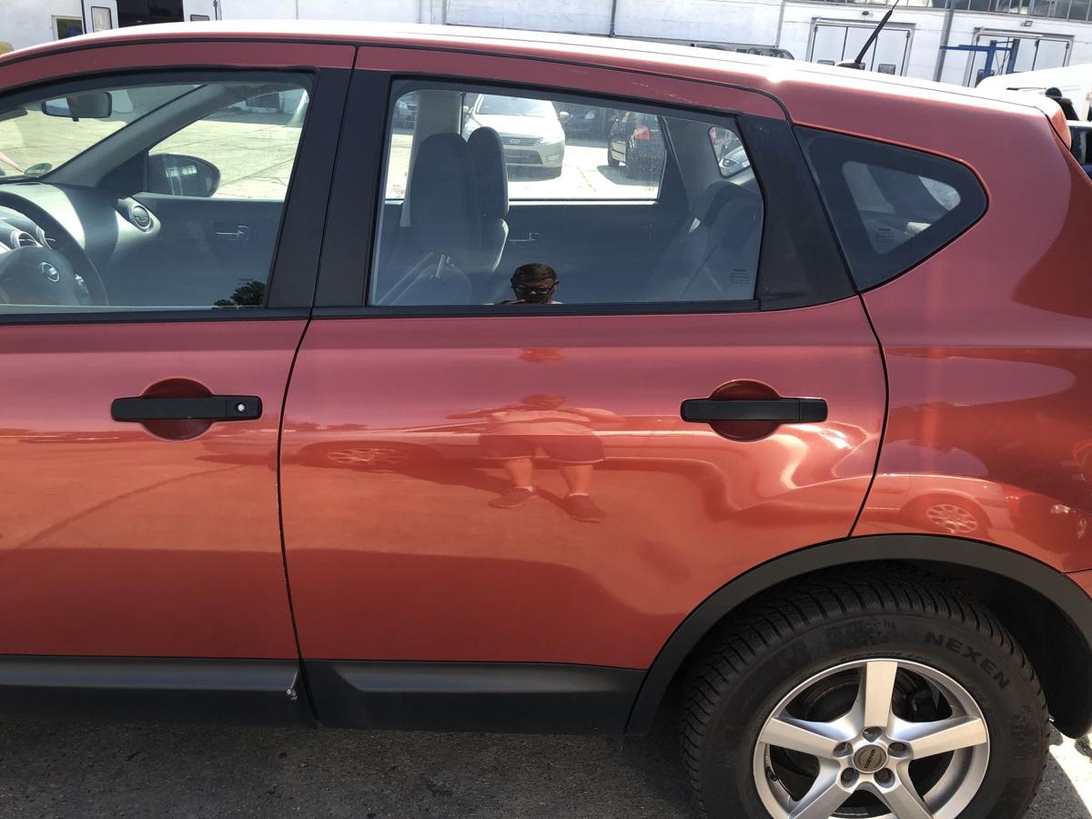 Nissan Qashqai J10 T&uuml;r hinten links im Rohbau A52 Fired Iron Fondt&uuml;r