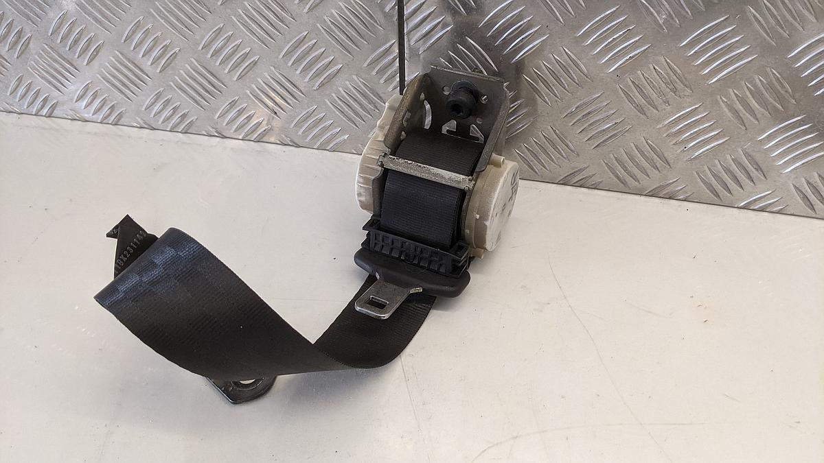 Ford Focus Turnier DYB Sicherheitsgurt hinten rechts Kombi 34074772D