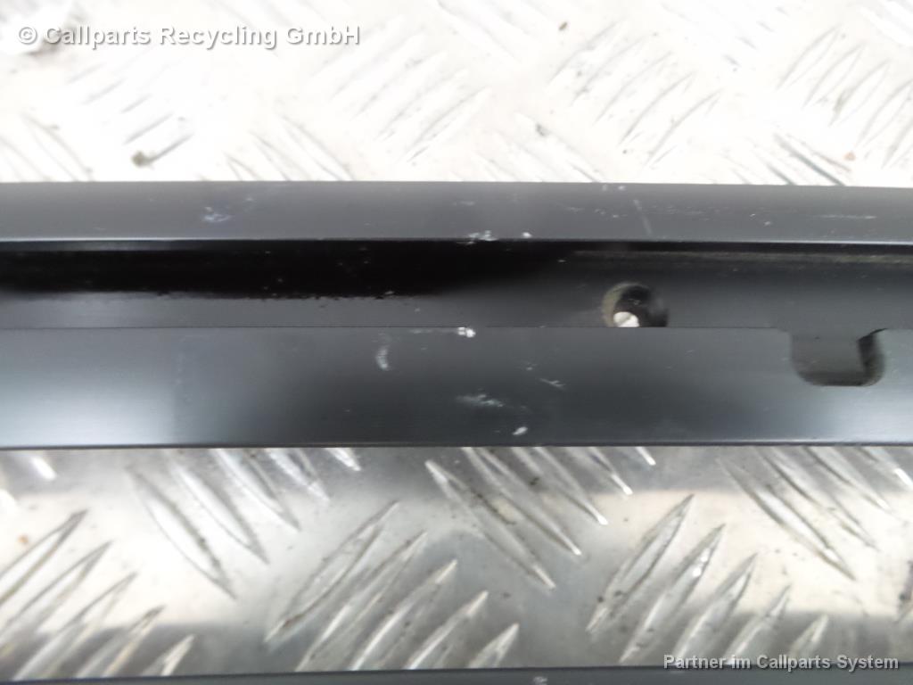 VW Touareg 7L Dachleisten 7L6860183F 7L6860184F schwarz Schienen Bj.2009