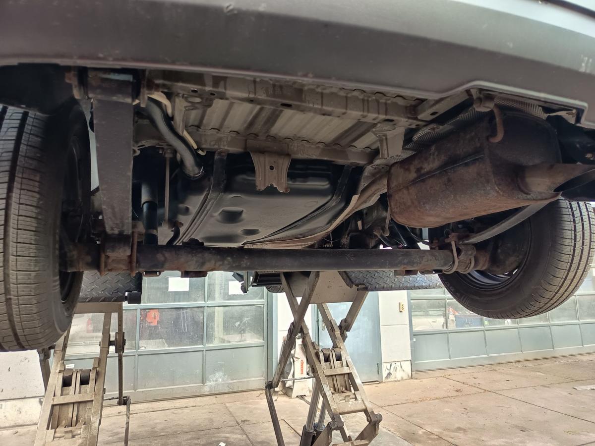 VW Caddy IV Hinterachse Tr&auml;ger komplett mit Blattfedern scheibengebremst Bj 2016