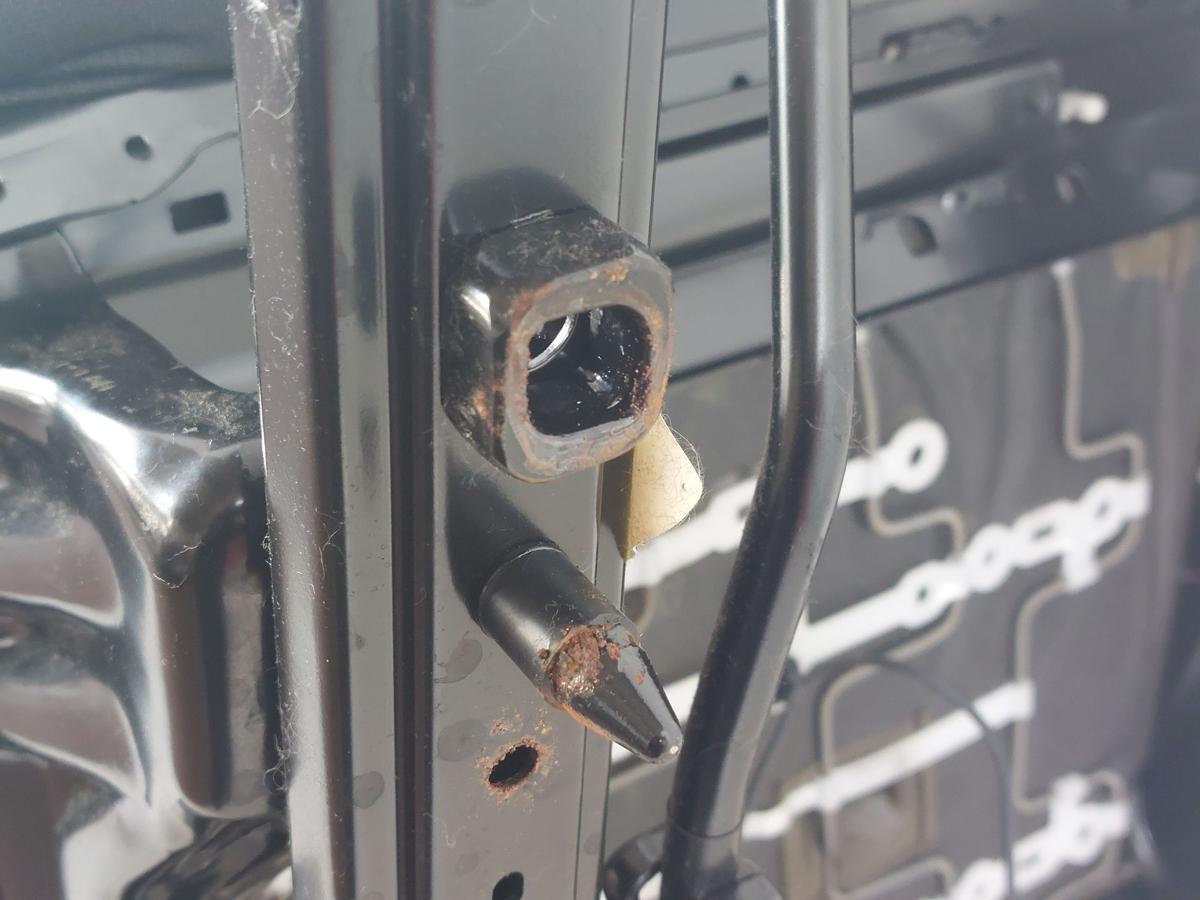 Fiat Punto EVO 199 Sitz vorn links Fahrersitz nur 5 t&uuml;rig ab 2012 Stoffsitz