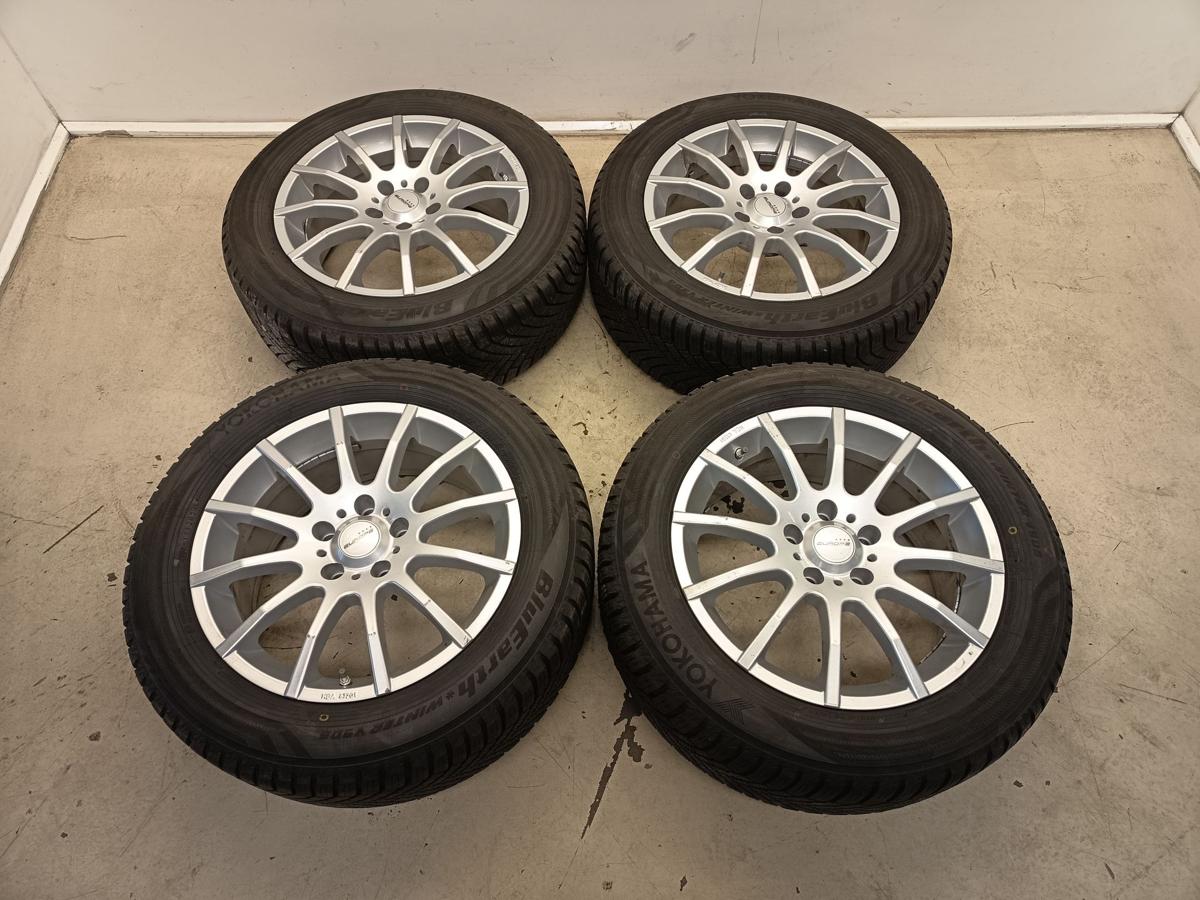 Opel Insignia B Alufelgen mit Winterreifen 7,5x17 ET40 DOT 2824 Baujahr 2019