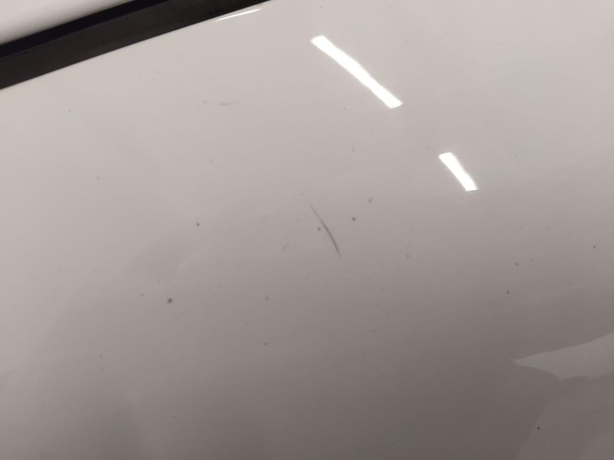 Volvo V70 II original Kotfl&uuml;gel vorn links weiss White Solid BJ2002