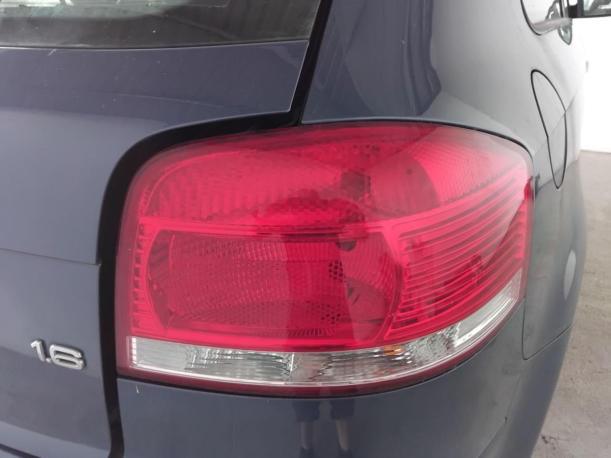 Audi A3 8P 3-t&uuml;rig R&uuml;ckleuchte Heckleuchte Schlussleuchte rechts Depo BJ2006