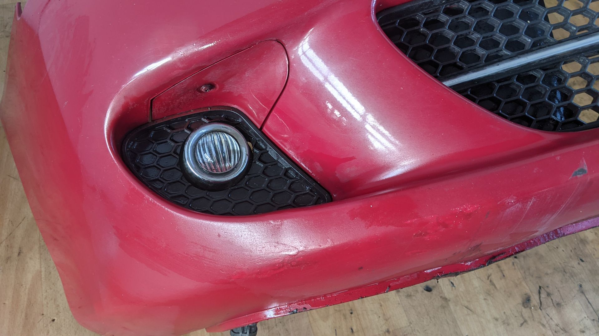 Alfa 147 937 Stßstange Stoßfänger Bumper vorn 289/A ROSSO ALFA