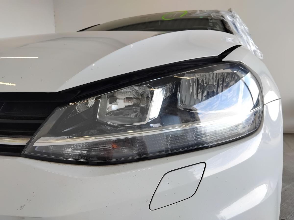 VW Golf 7 Facelift original Scheinwerfer links Halogen mit LWR BJ2019