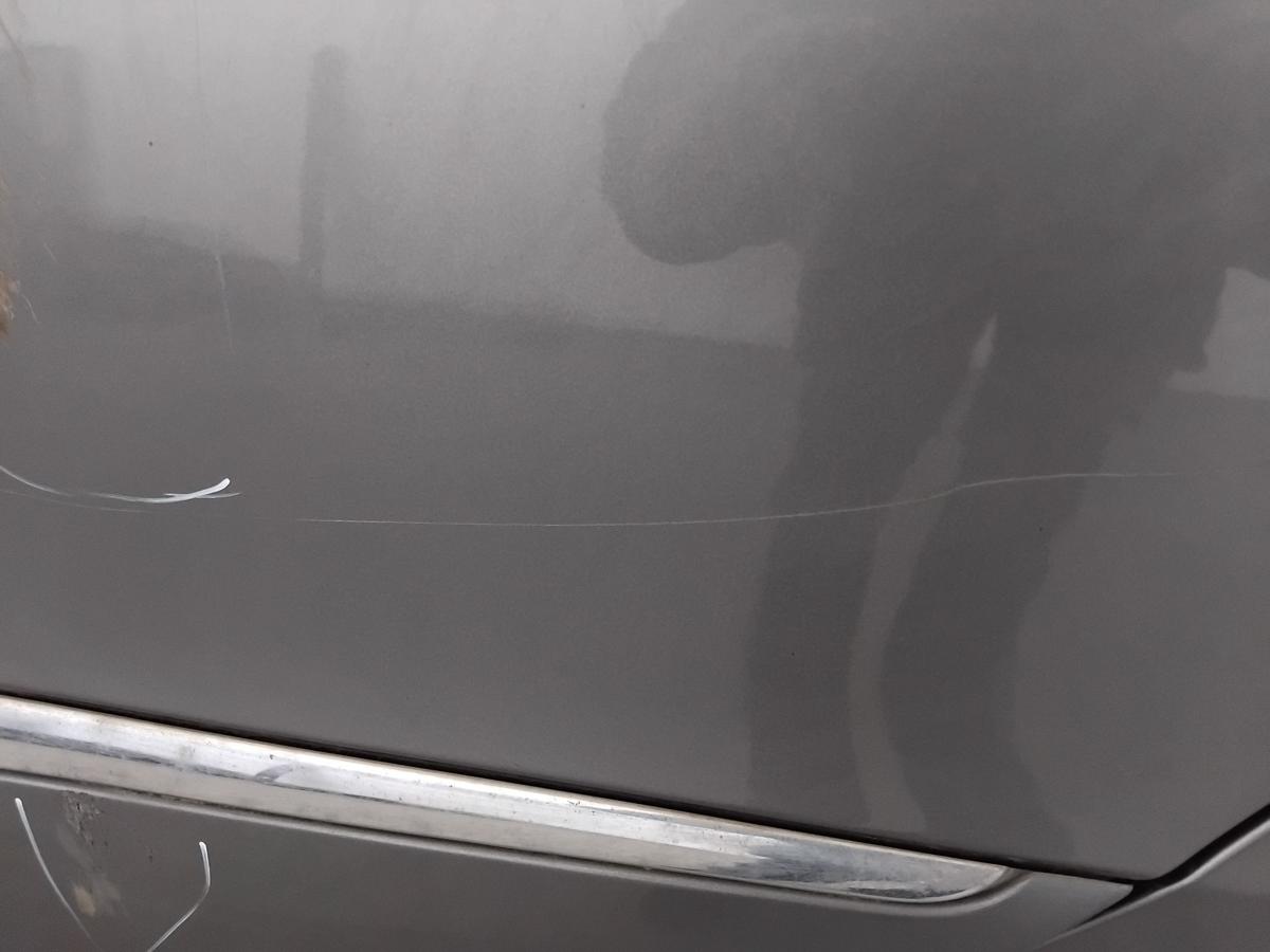 Renault Grand Scenic III T&uuml;r hinten links TEKNG Gris Cassiop&eacute;e BJ2012 Mangel