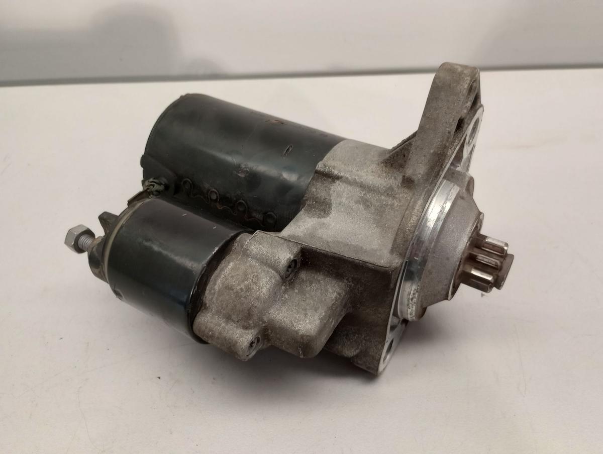 VW Golf IV orig Anlasser Starter 1.6l 75kW Benzin Automatik Bj 2001