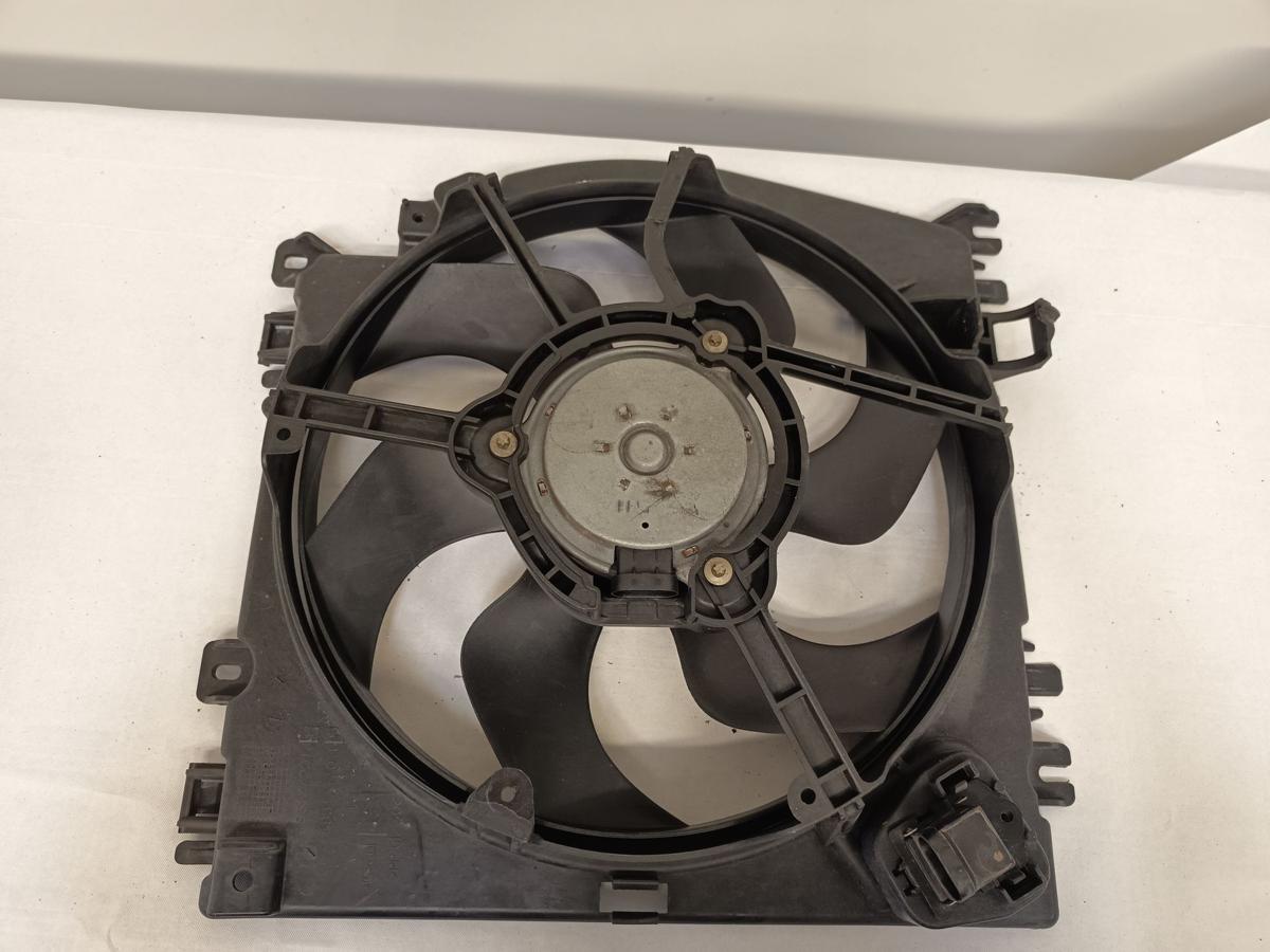 Renault Clio III orig Elektrolüfter Kühlerlüfter 1,2 L 55KW Benzin Bj 2006